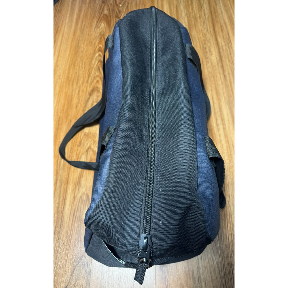 TravisMathew Lateral Duffel Travel Blue Bag w/Logo On One Side - Picture 8 of 10